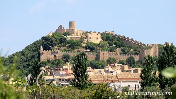 Die Burganlage Castell de Capdepera
